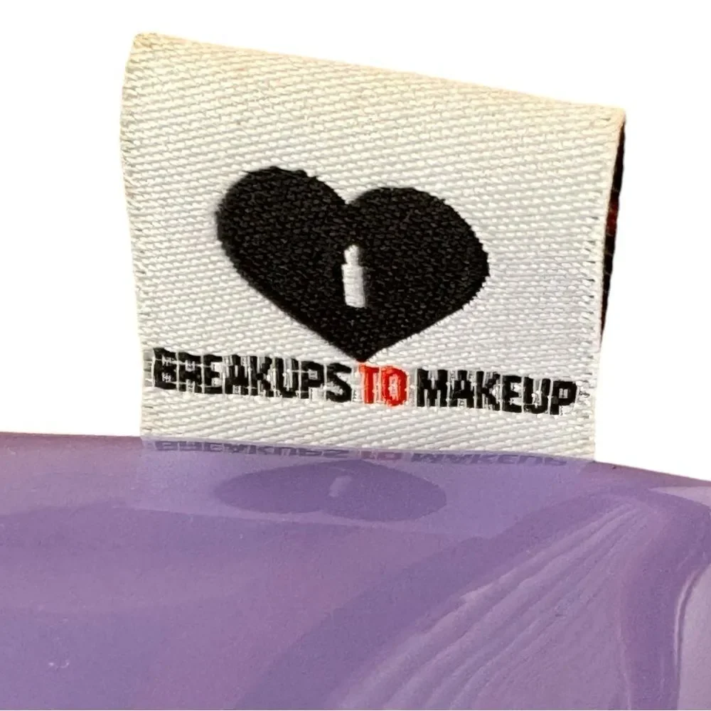 Unbranded breakups makeup